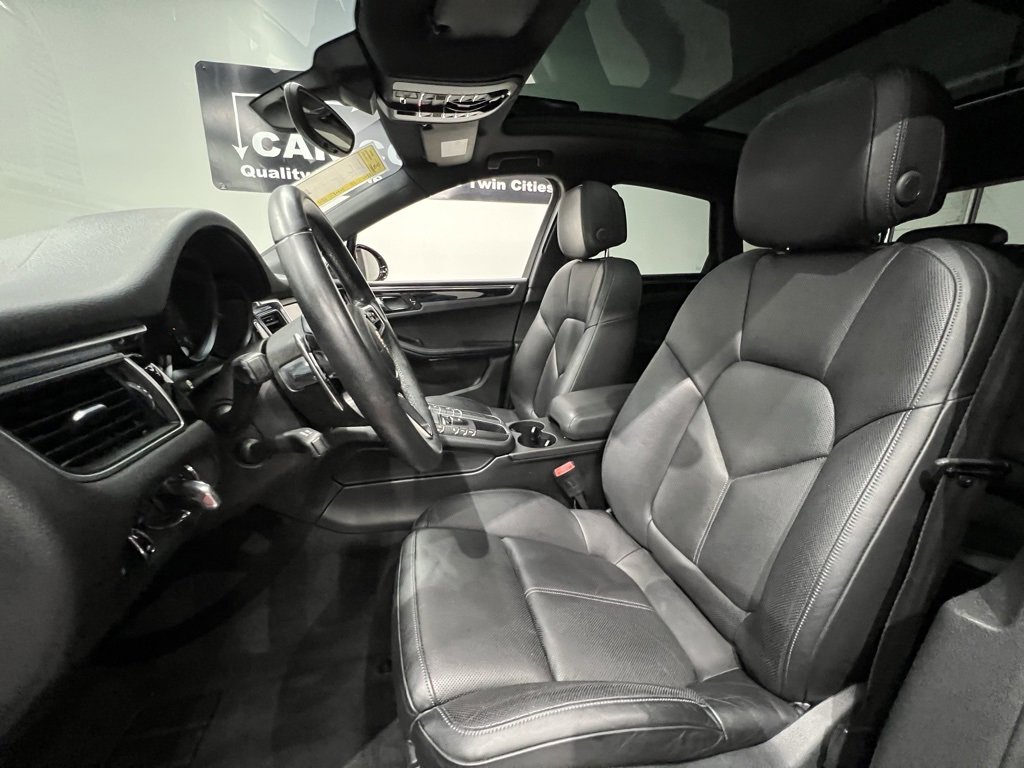 Used 2015 Porsche Macan S image 21
