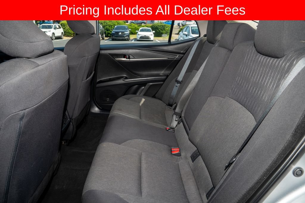 Used 2025 Toyota Camry LE FWD image 8