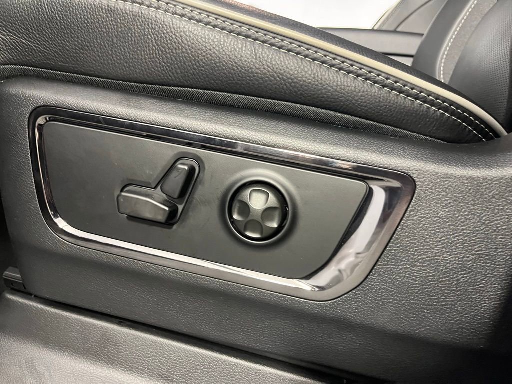 Used 2025 RAM 1500 Limited image 27