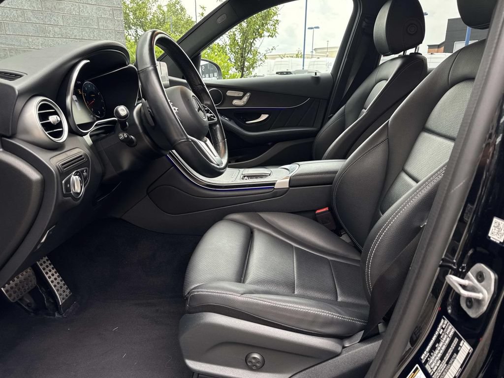 Used 2022 Mercedes-Benz GLC 300 4MATIC image 19