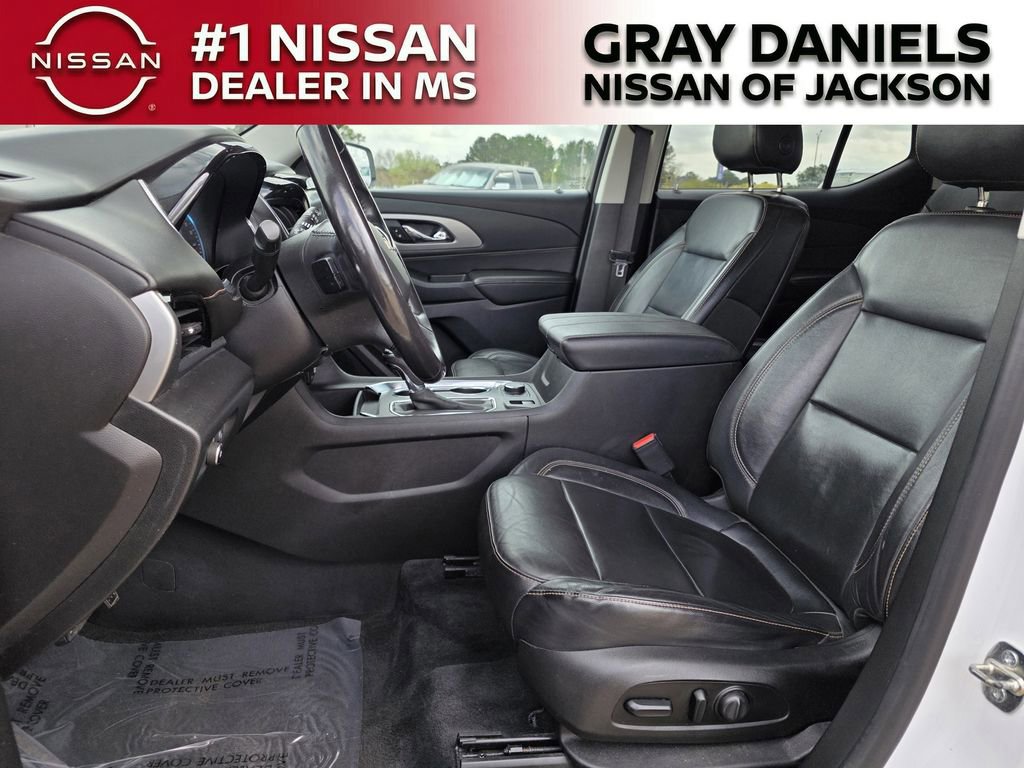 Used 2019 Chevrolet Traverse RS image 12