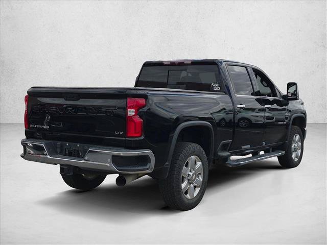 Used 2022 Chevrolet Silverado 3500 LTZ AWD/4WD image 5