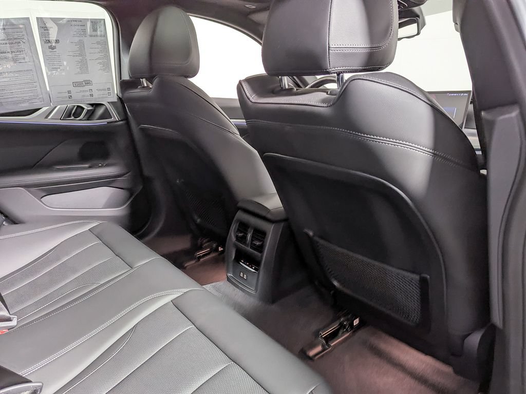 Used 2023 BMW i4 eDrive40 w/ M Sport Package RWD image 42