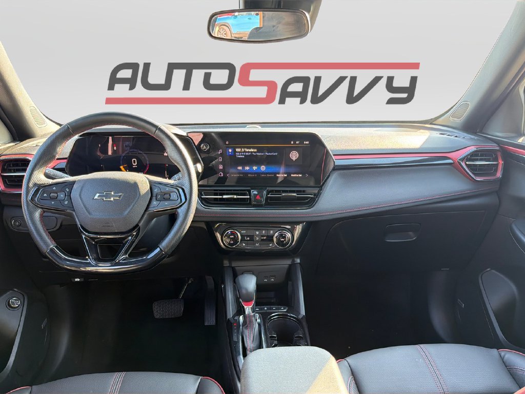 Used 2024 Chevrolet TrailBlazer RS w/ Convenience Package FWD image 17