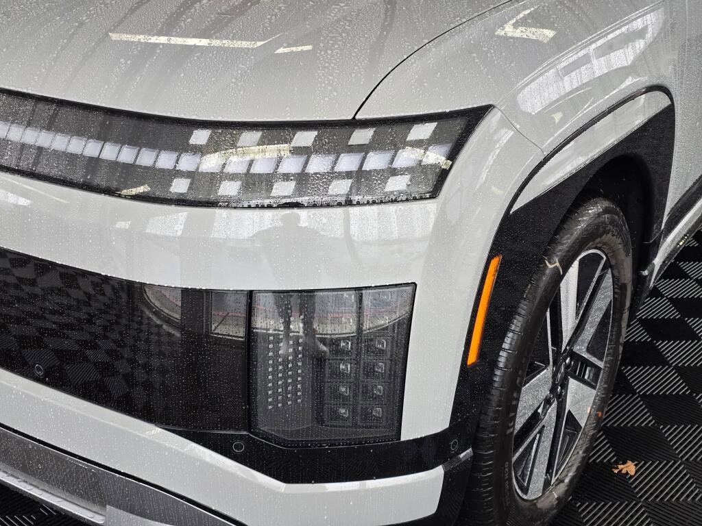 New 2026 Hyundai Ioniq 9 SEL image 10