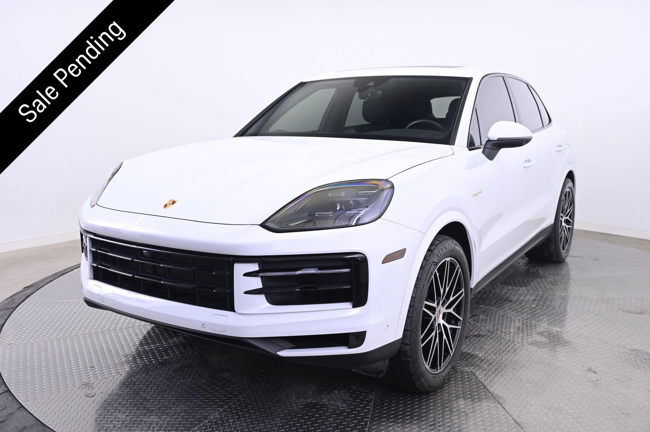 Certified 2025 Porsche Cayenne E-Hybrid