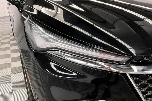 Used 2022 Buick Enclave Avenir w/ Avenir Technology Package AWD/4WD image 36
