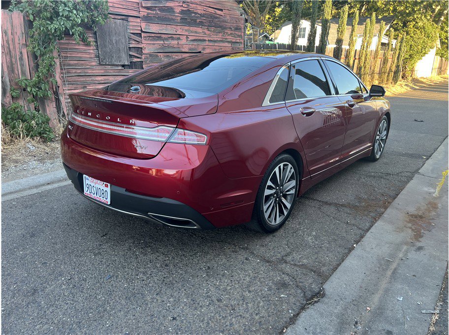 Used 2019 Lincoln MKZ Reserve FWD image 6