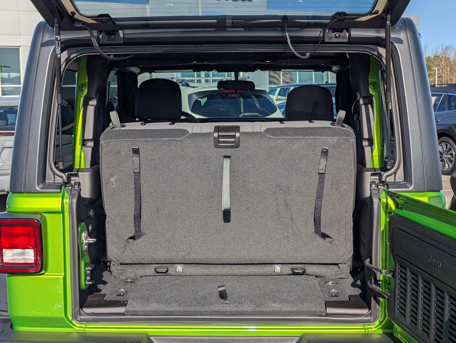 Used 2026 Jeep Wrangler Sport S image 24