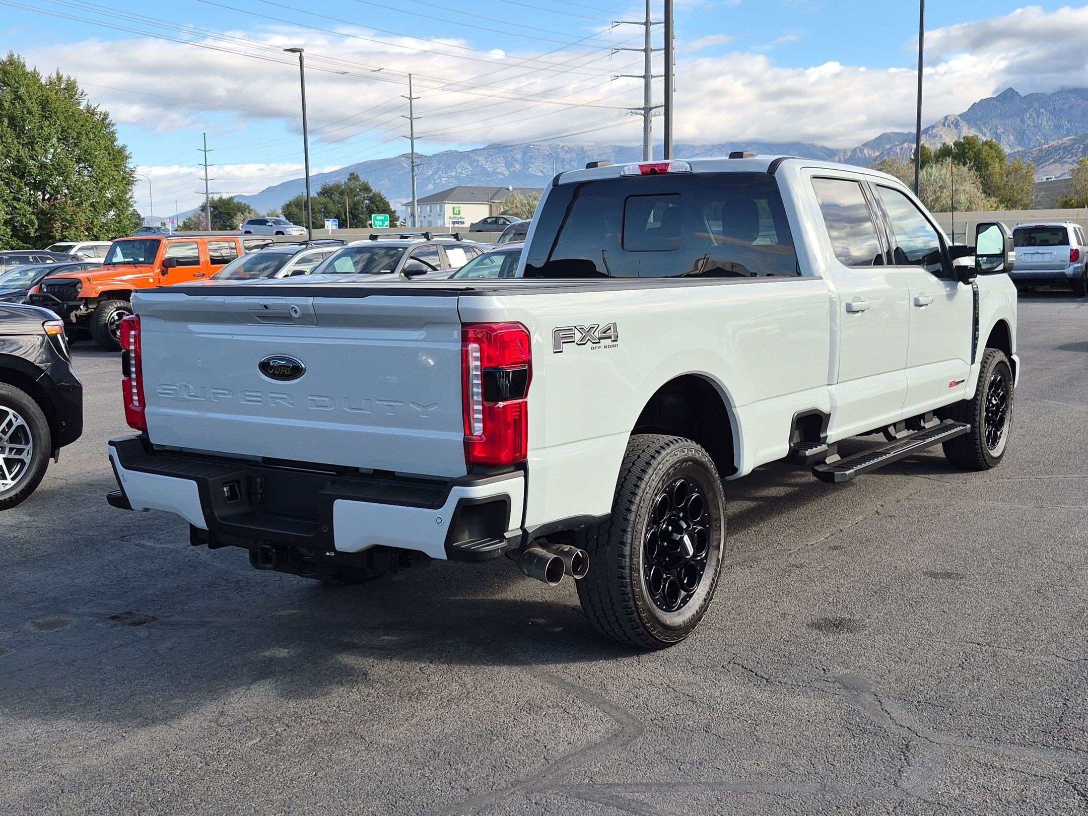 Used 2025 Ford F350 Lariat w/ Black Appearance Package AWD/4WD image 3