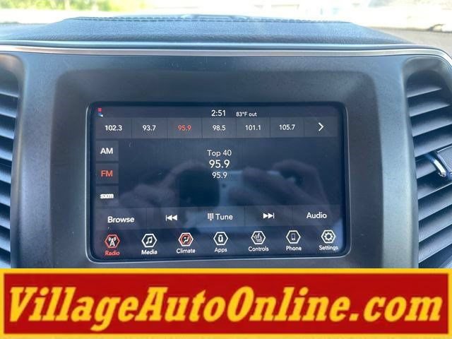 Used 2018 Jeep Compass Latitude w/ Popular Equipment Group AWD/4WD image 16