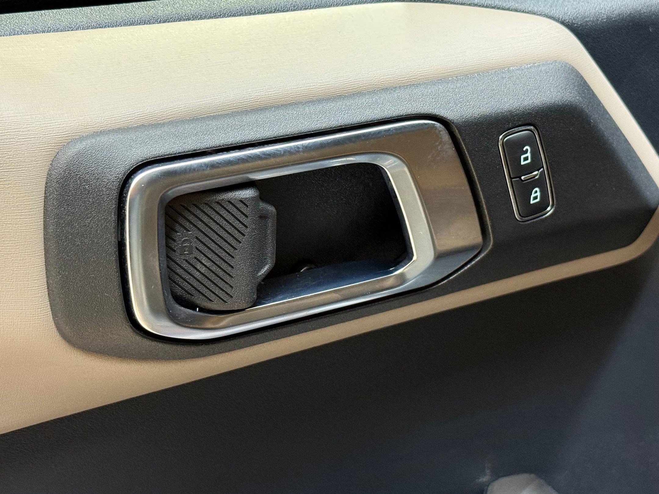 Used 2023 Ford Bronco Wildtrak image 24