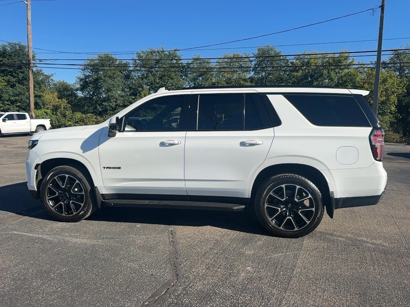 Used 2021 Chevrolet Tahoe RST w/ Luxury Package AWD/4WD image 9