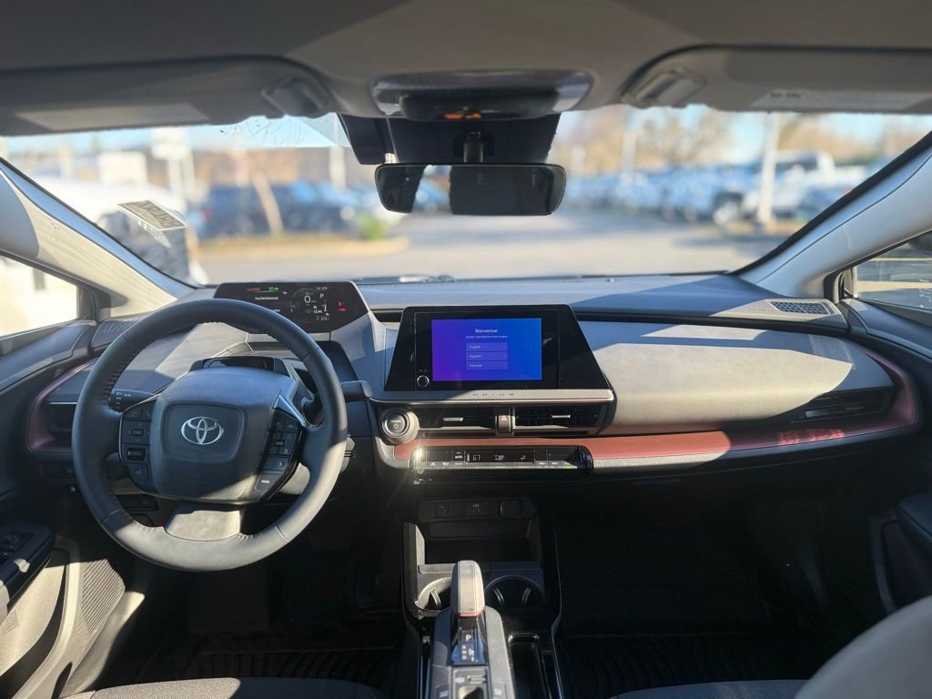 Certified 2025 Toyota Prius Plug-In Hybrid image 23