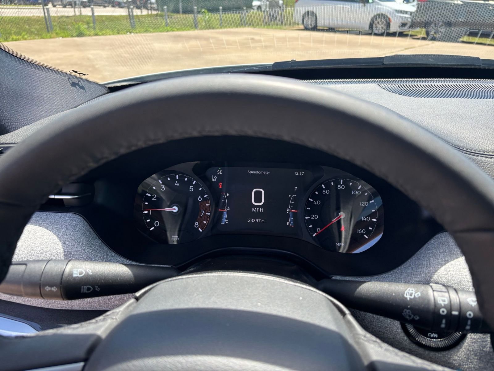 Used 2025 Jeep Compass Latitude image 39