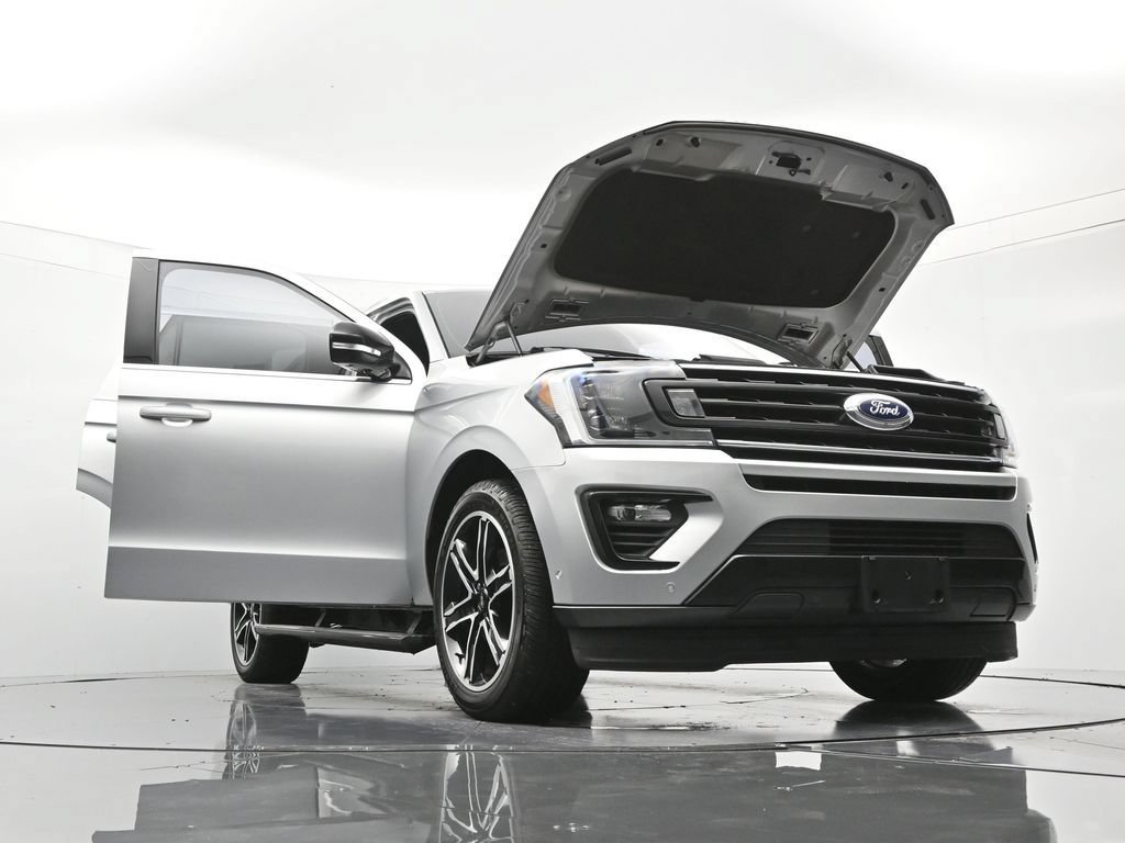 Used 2019 Ford Expedition Limited w/ Equipment Group 303A RWD image 51