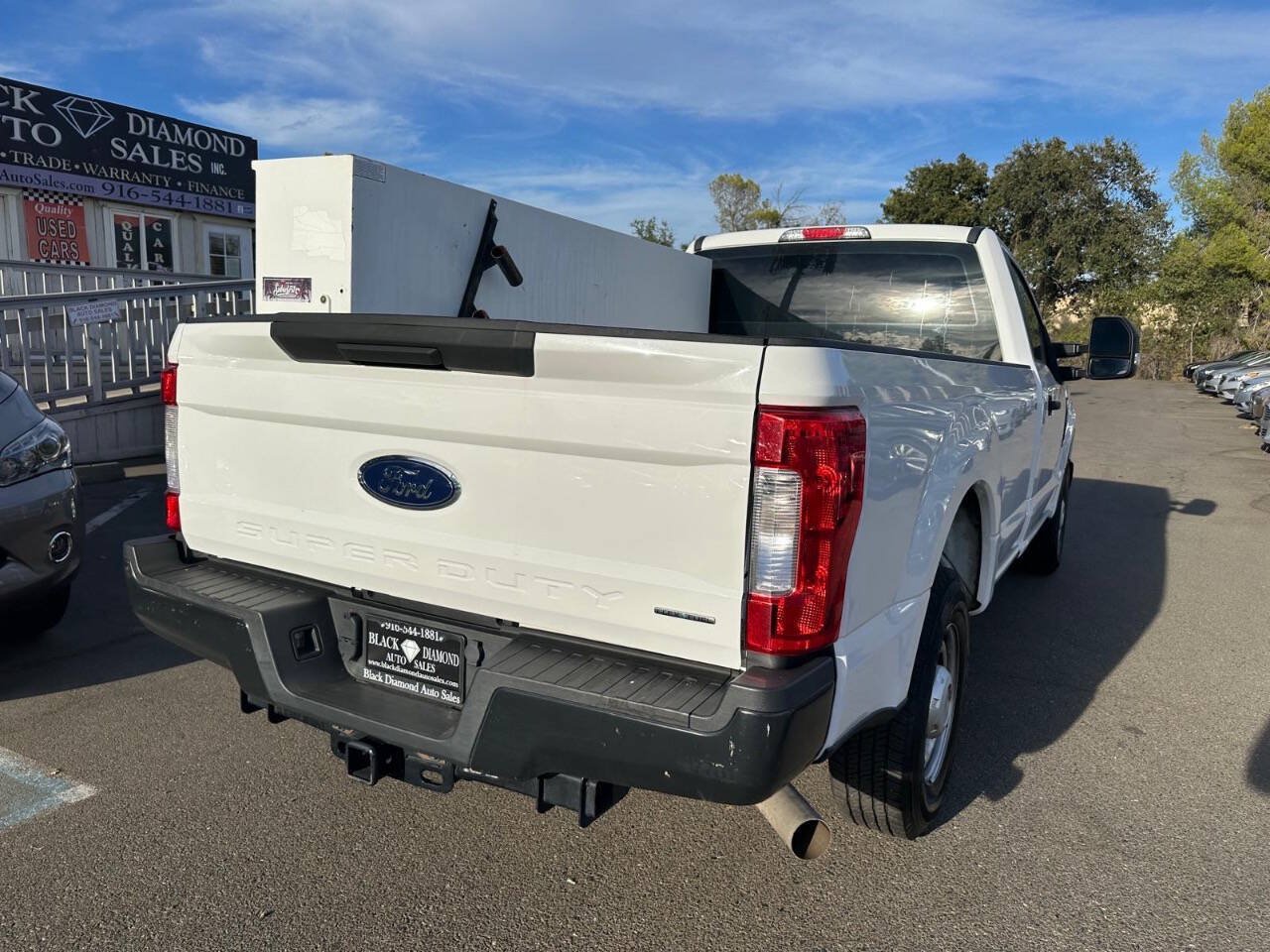 Used 2017 Ford F250 XL w/ Power Equipment Group RWD image 7