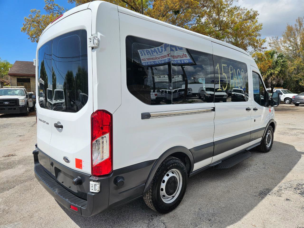 Used 2017 Ford Transit 350 XL RWD image 7