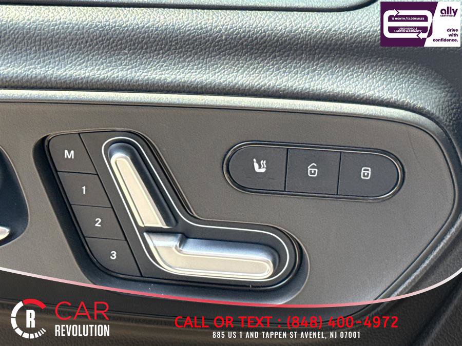 Used 2024 Mercedes-Benz Sprinter 2500 image 32