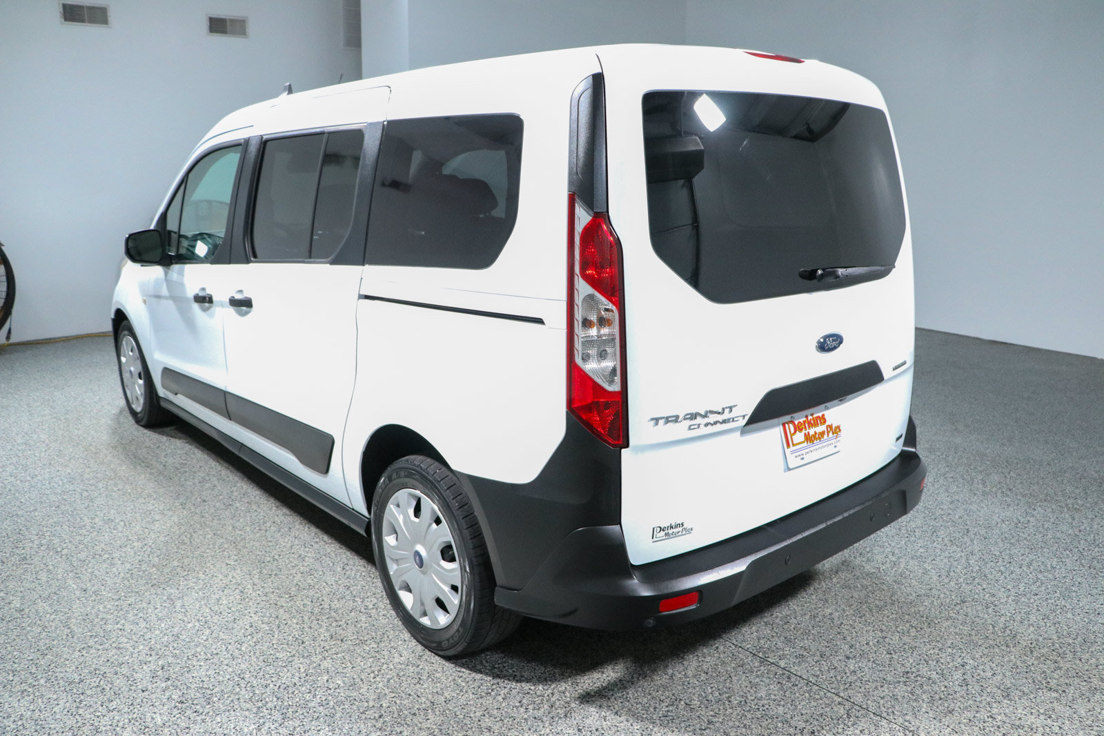 Used 2020 Ford Transit Connect XL FWD image 9