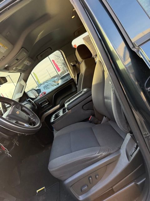 Used 2018 Chevrolet Silverado 1500 LT w/ All Star Edition image 13