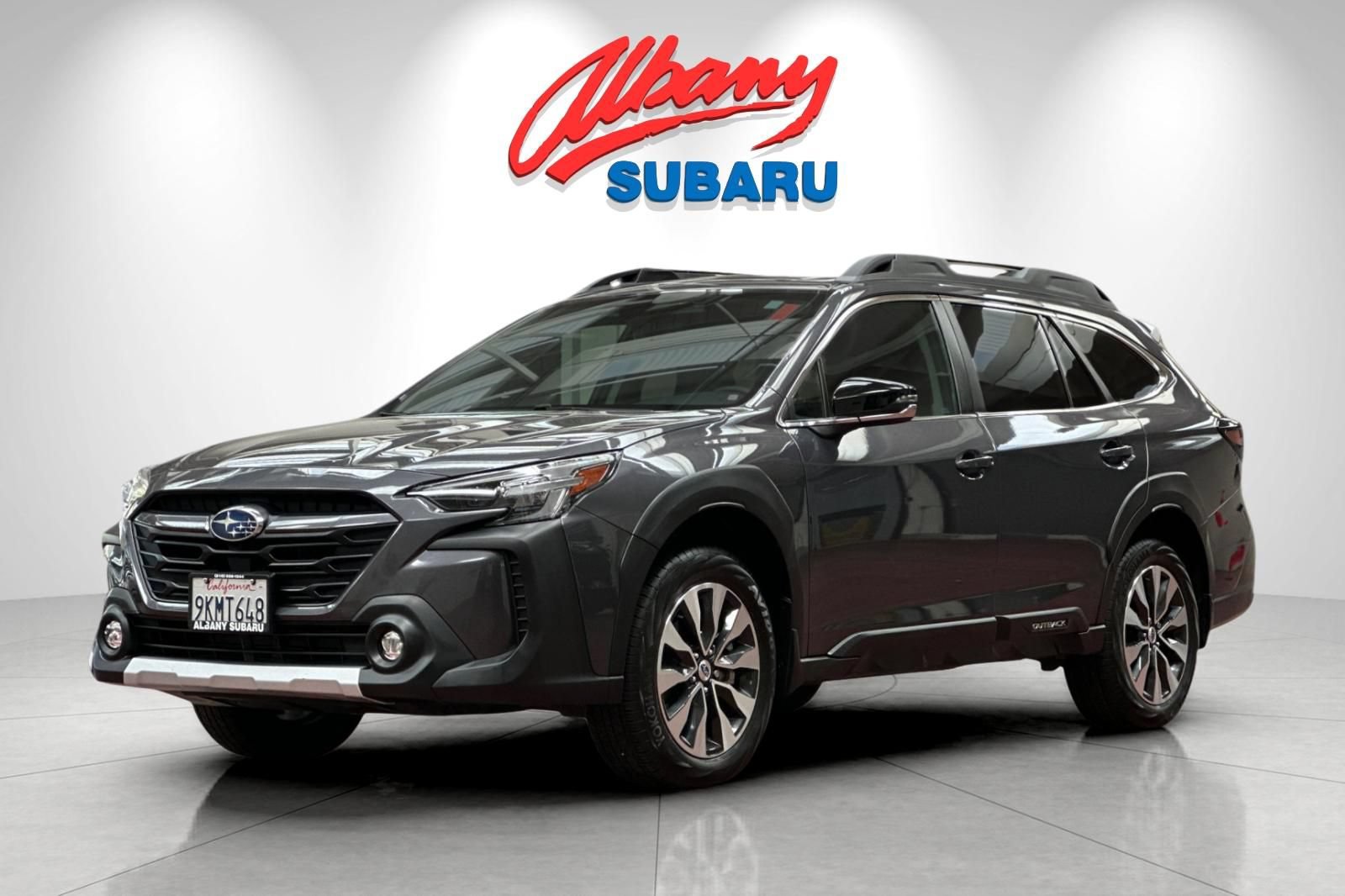 Used 2024 Subaru Outback Limited AWD/4WD image 9