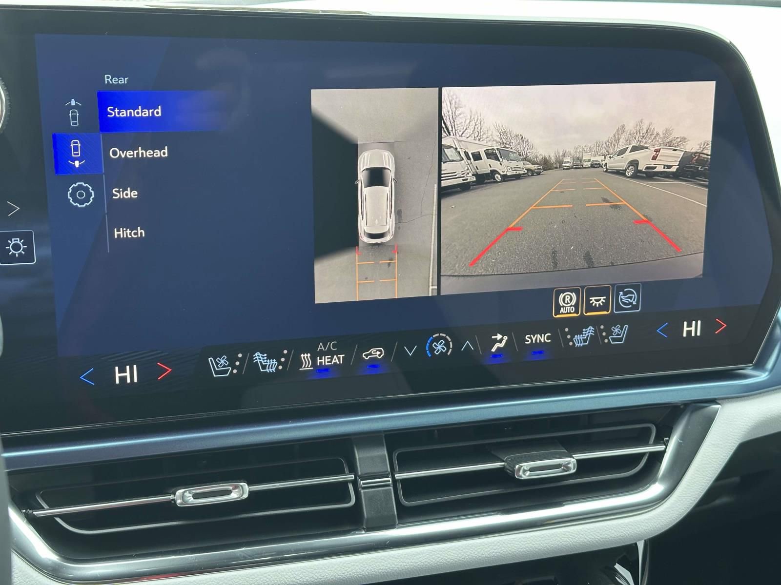 New 2026 Chevrolet Equinox EV LT w/ Convenience Package II image 11