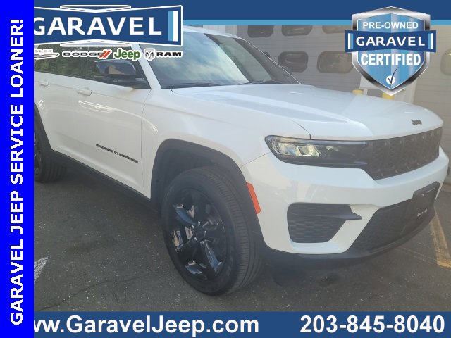 Used 2025 Jeep Grand Cherokee Altitude