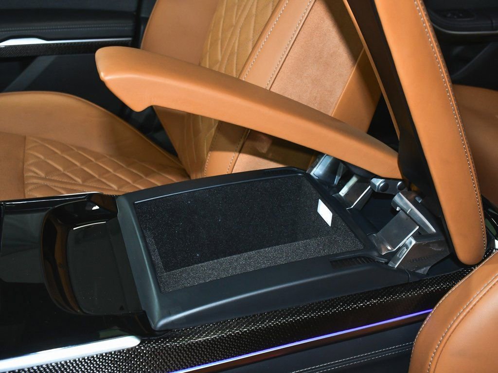 Used 2022 Audi S8 w/ S8 Comfort Plus Package AWD/4WD image 60