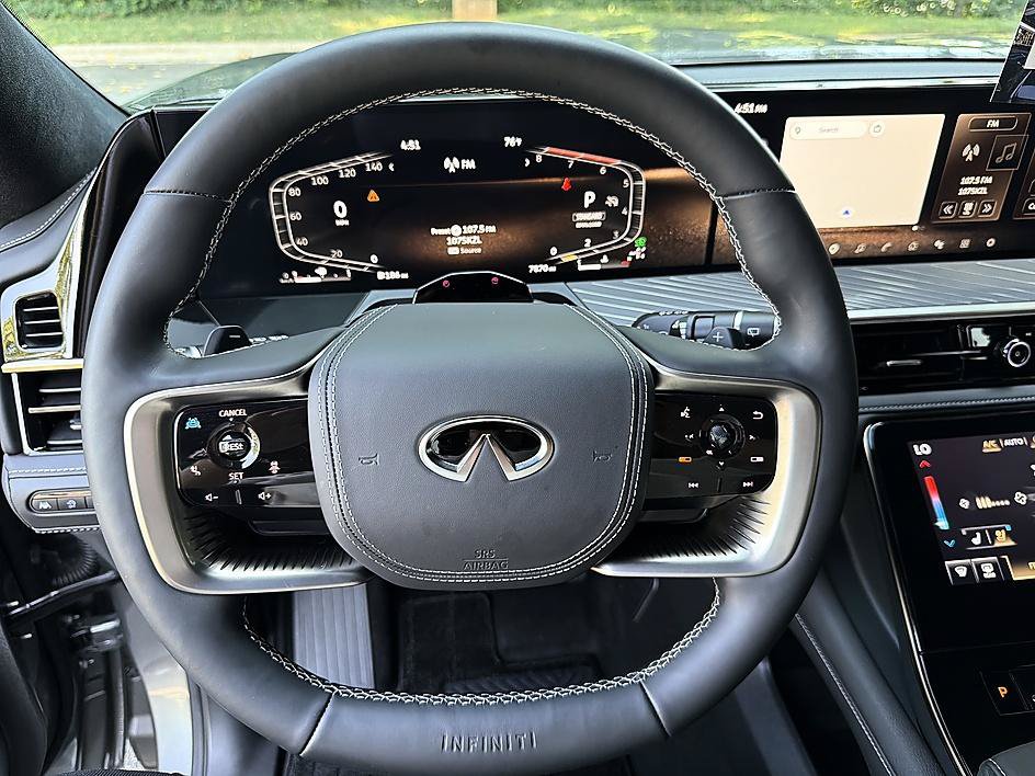 Certified 2026 INFINITI QX80 Autograph w/ Premium Cargo Package AWD/4WD image 13