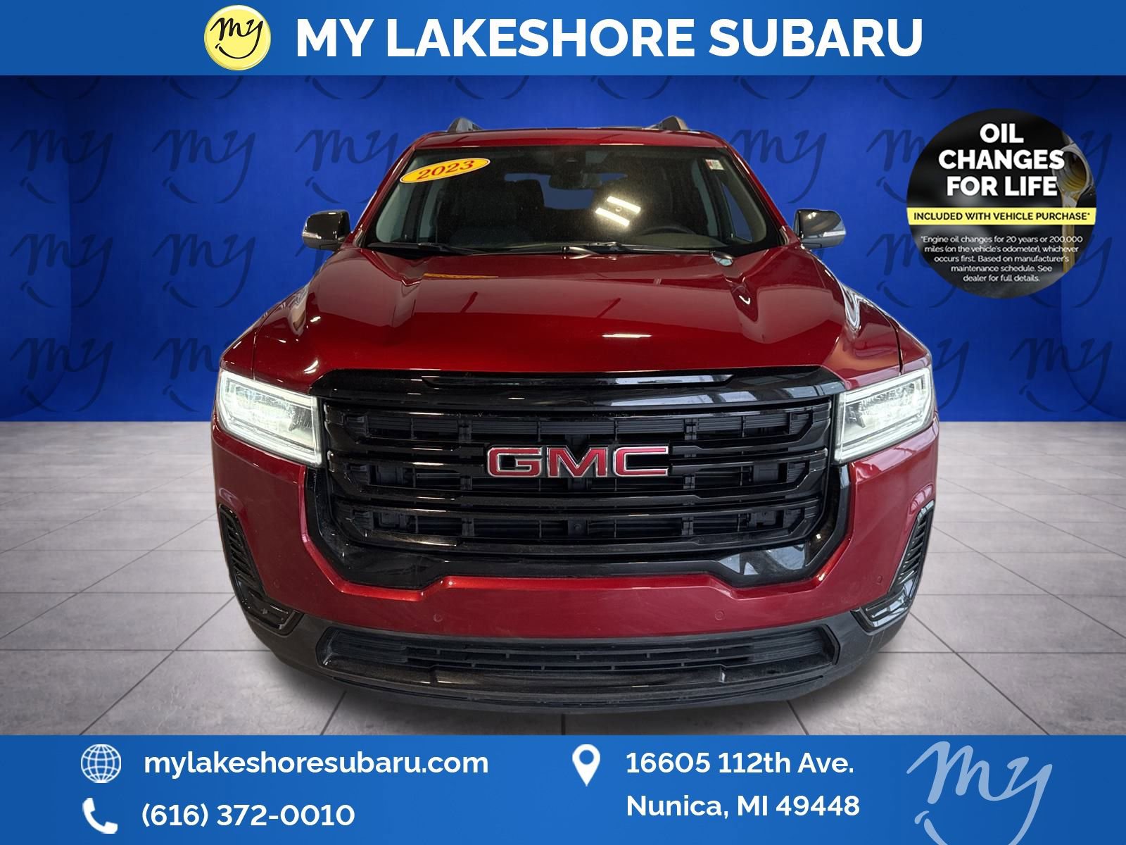 Used 2023 GMC Acadia SLE w/ Driver Convenience Package image 2