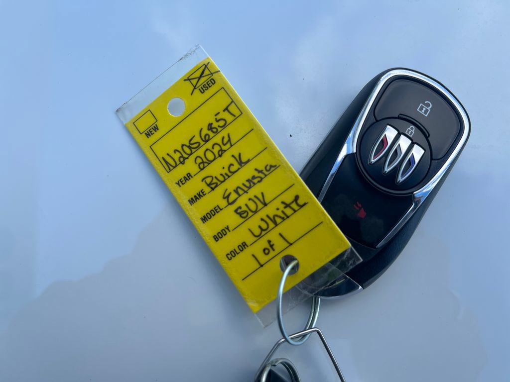 Used 2024 Buick Envista Preferred w/ Advanced Safety Package FWD image 28