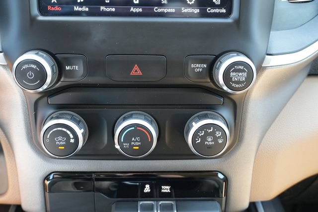 Used 2020 RAM 1500 Big Horn RWD image 34
