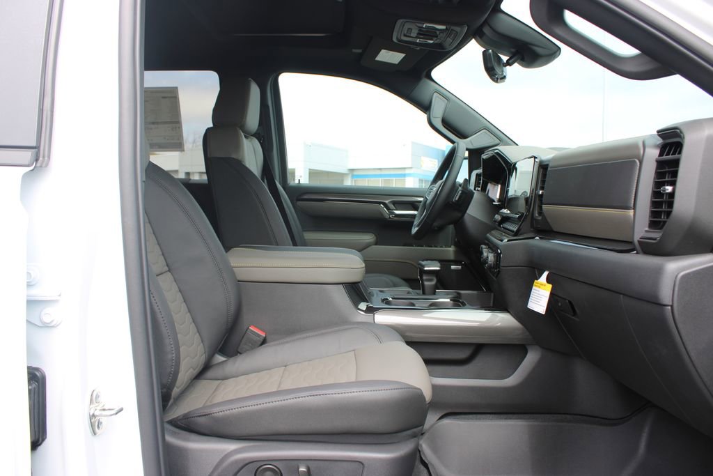 New 2026 Chevrolet Silverado 1500 ZR2 image 27