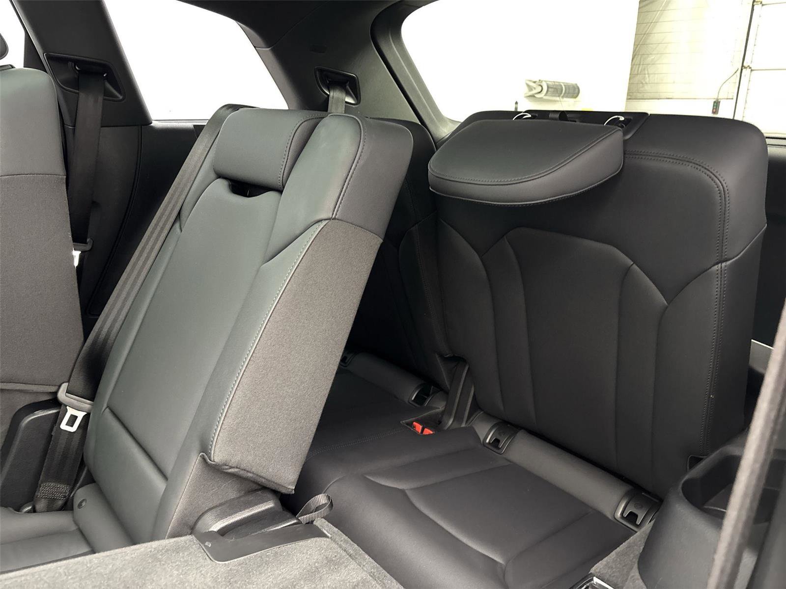 Used 2022 Audi Q7 3.0T Prestige w/ Prestige Package AWD/4WD image 30