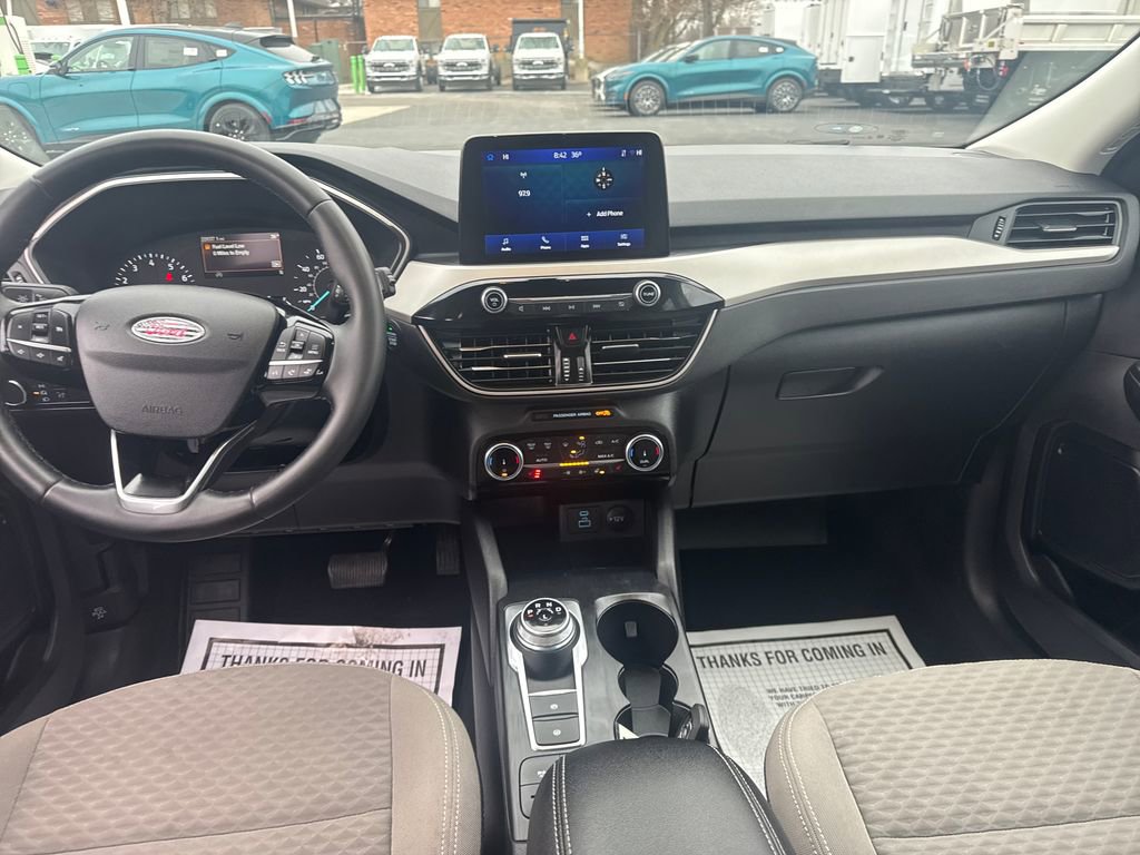 Used 2022 Ford Escape SE w/ Convenience Package image 18