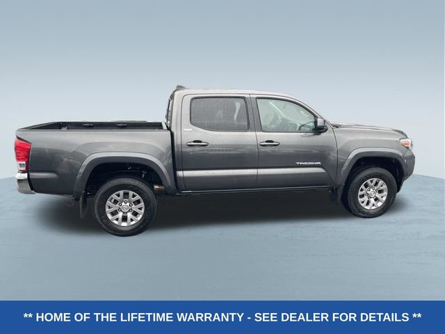 Used 2017 Toyota Tacoma SR5 w/ Tow Package AWD/4WD image 2