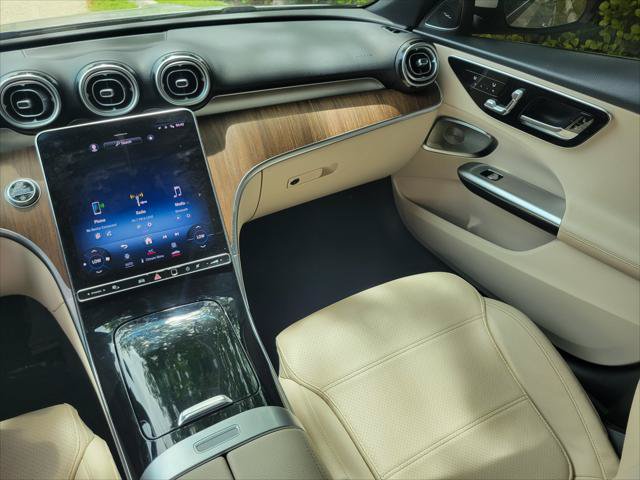 Used 2023 Mercedes-Benz C 300 Sedan w/ Exclusive Trim Package image 16