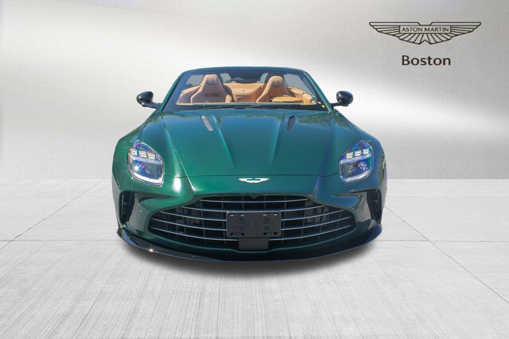 Used 2026 Aston Martin V8 Vantage Coupe image 8
