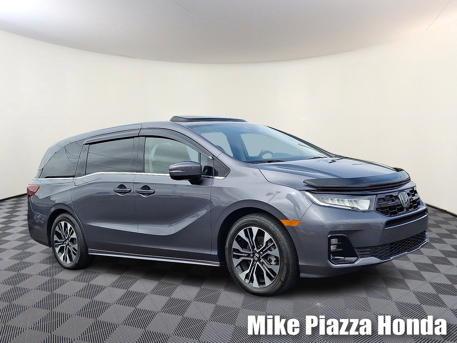 Used 2025 Honda Odyssey Elite