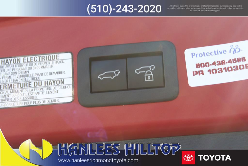 Used 2024 Toyota Corolla Cross XLE w/ Convenience Package FWD image 11