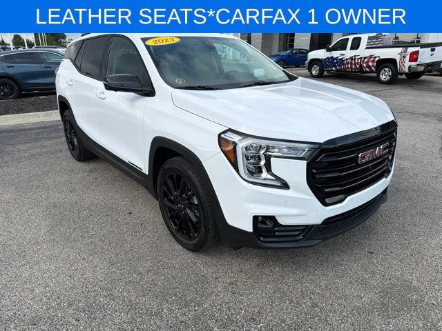 Used 2023 GMC Terrain SLT w/ Tech Package FWD image 13