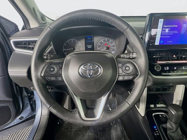 Used 2024 Toyota Corolla Cross LE w/ Moonroof Package AWD/4WD image 16