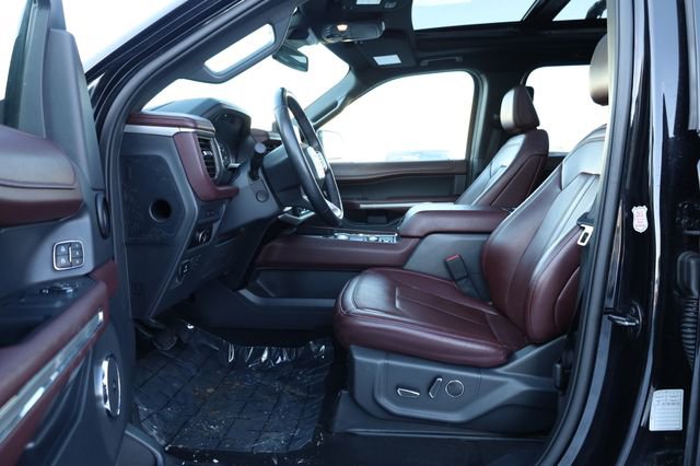 Used 2024 Ford Expedition Max Limited image 13