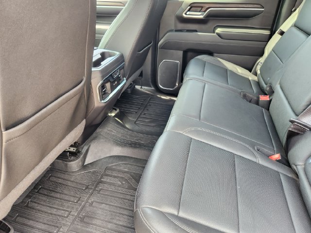 Used 2022 GMC Sierra 1500 SLT AWD/4WD image 29