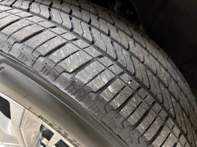 Used 2022 Chevrolet Silverado 1500 High Country w/ High Country Premium Package image 29