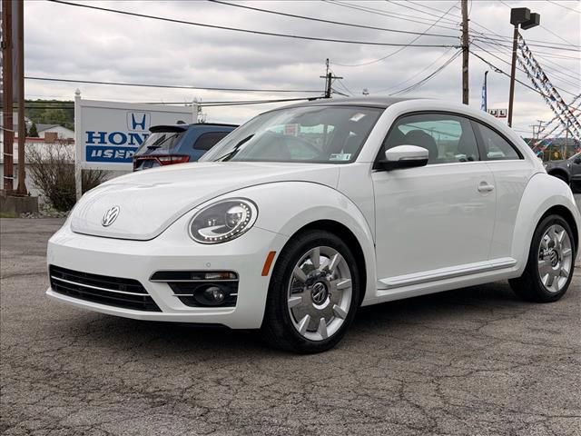 Used 2019 Volkswagen Beetle 2.0T SE w/ SE Premium Package FWD image 9