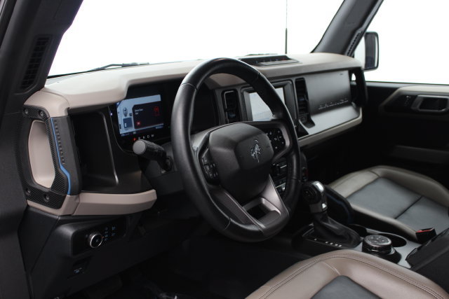 Used 2023 Ford Bronco Wildtrak AWD/4WD image 16