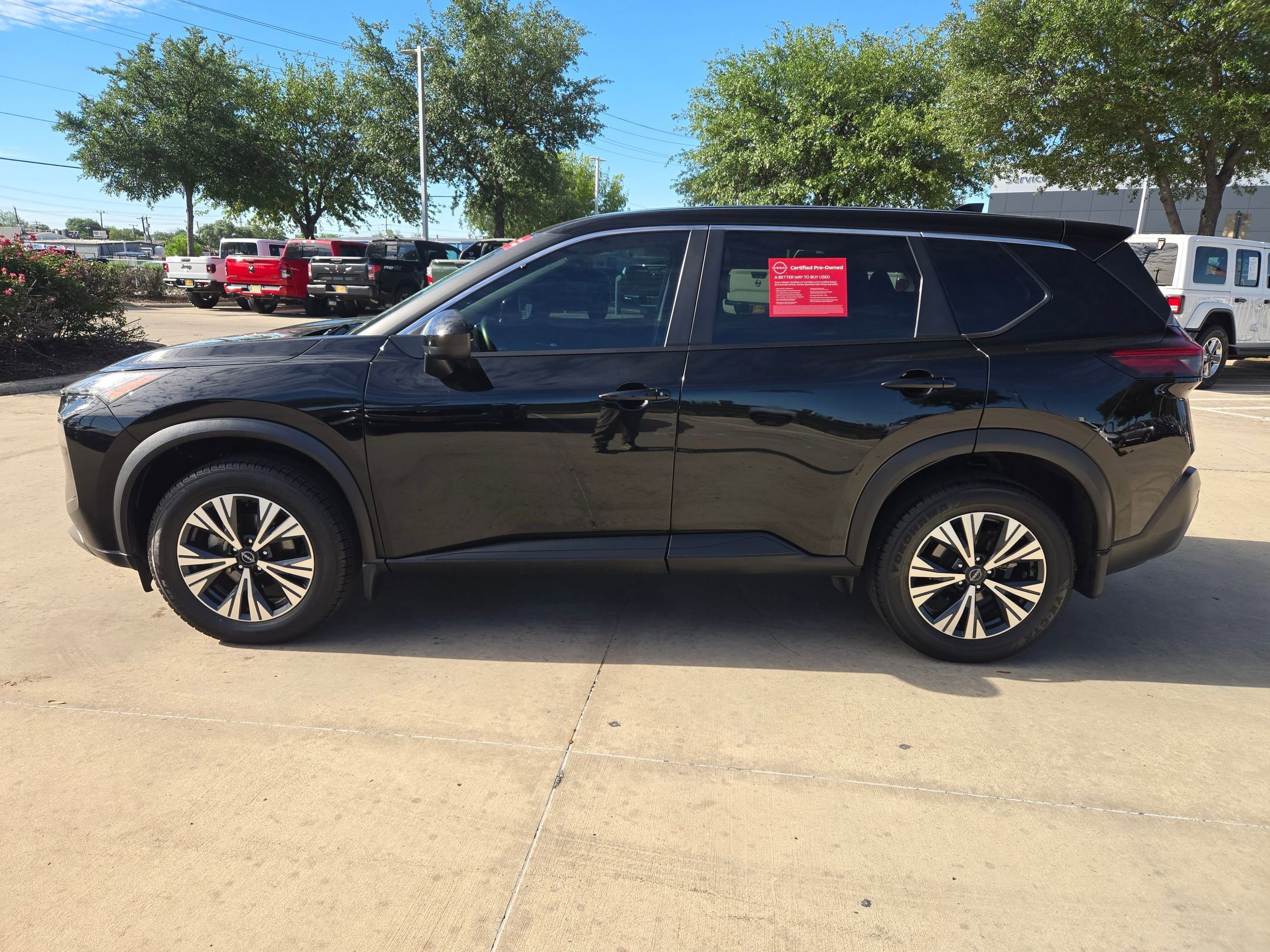 Certified 2023 Nissan Rogue SV image 6