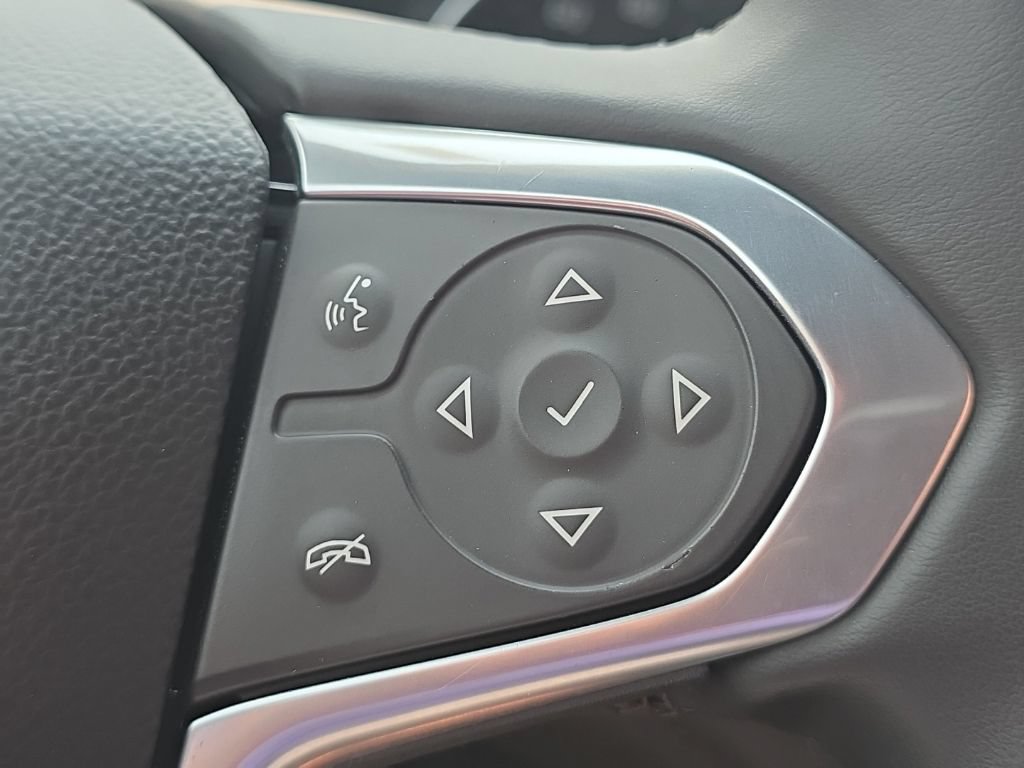Used 2023 Chevrolet Traverse LT w/ LPO, Floor Liner Package AWD/4WD image 29